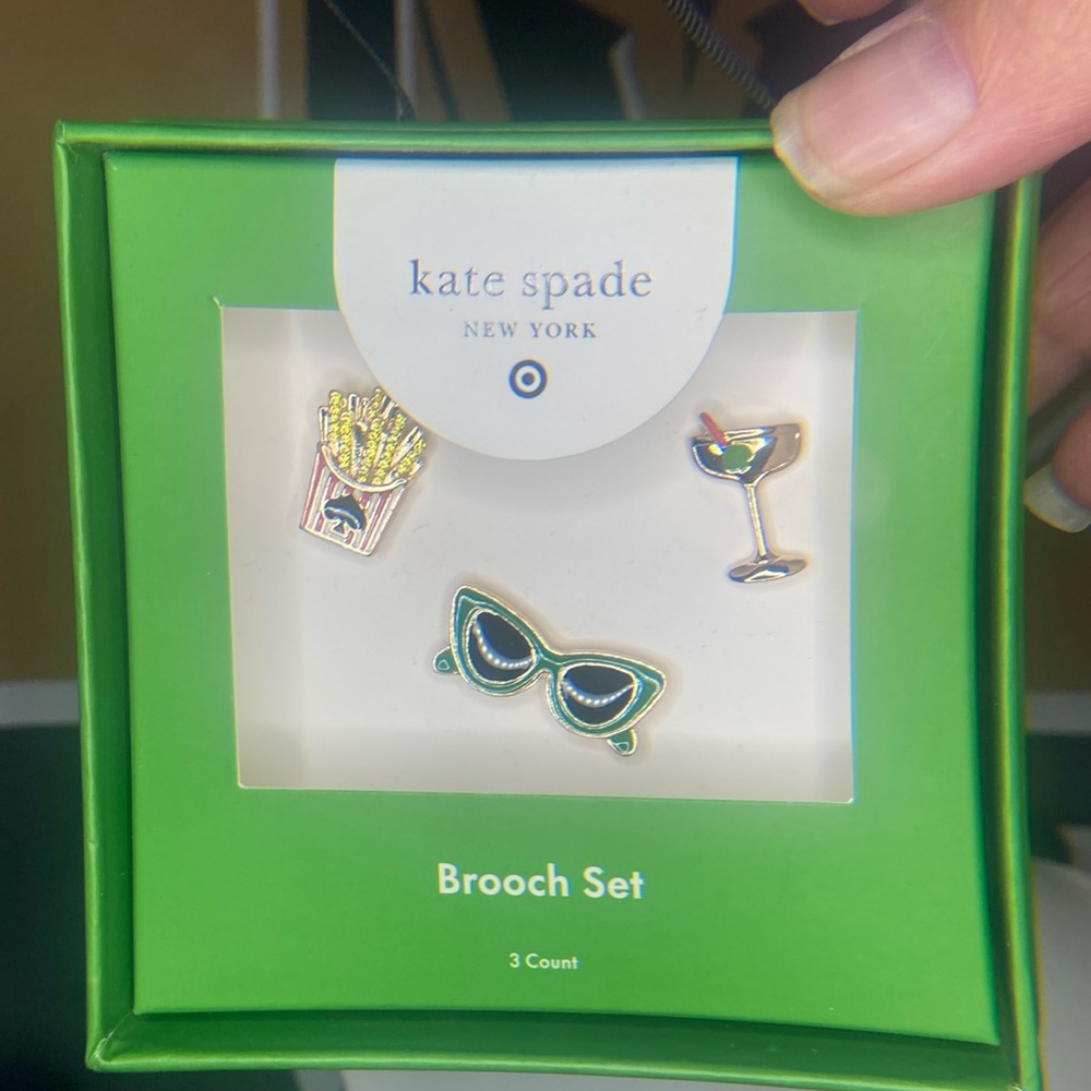 Cute Kate Spade Green and Silver Brooch Set